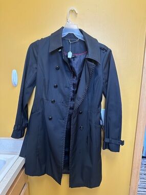 Black Double-Breasted Trench Coat with Notch Collar